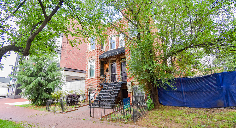 808-810 L St SE, Washington, DC à vendre - Photo principale – Image 1 sur 3