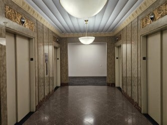 122 E 42nd St, New York, NY à louer Photo intérieure– Image 1 sur 12