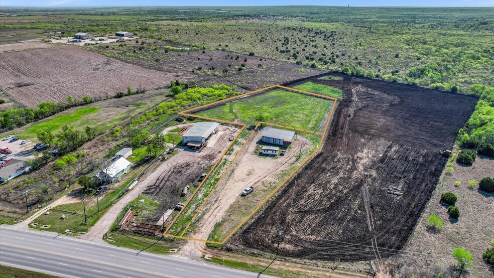 8223 S Highway 183, Austin, TX à louer - Photo de l’immeuble – Image 1 sur 6