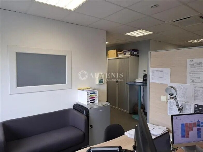 Local d’activités dans Ludres à louer - Photo intérieure – Image 2 sur 8