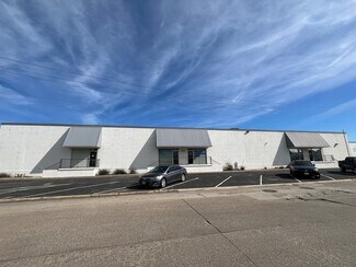 Plus de détails pour 1417 Upfield Dr, Carrollton, TX - Local d'activités, Industriel/Logistique à louer