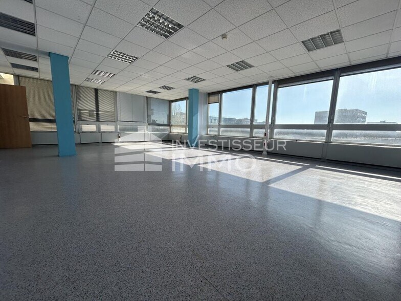 Bureau dans Cergy à louer - Photo intérieure – Image 2 sur 11
