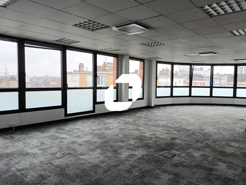 40 Boulevard Carnot, Lille à louer - Photo de l’immeuble – Image 3 sur 9