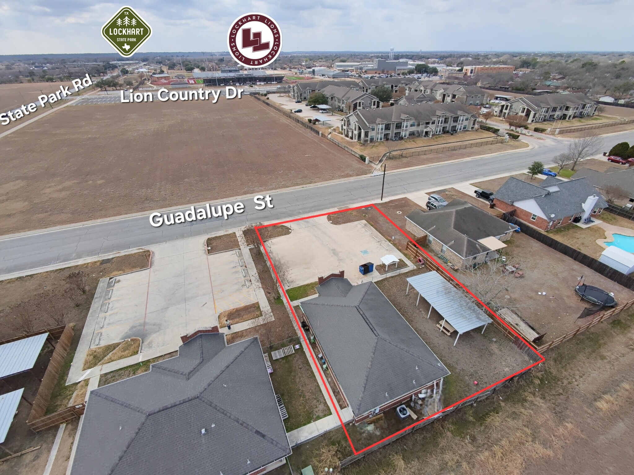 1020 Guadalupe St, Lockhart, TX à vendre Aérien– Image 1 sur 16