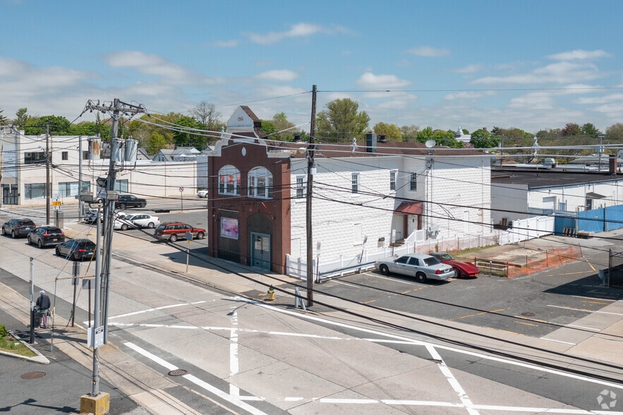365 S Bayview Ave, Freeport, NY à vendre - Aérien – Image 3 sur 5