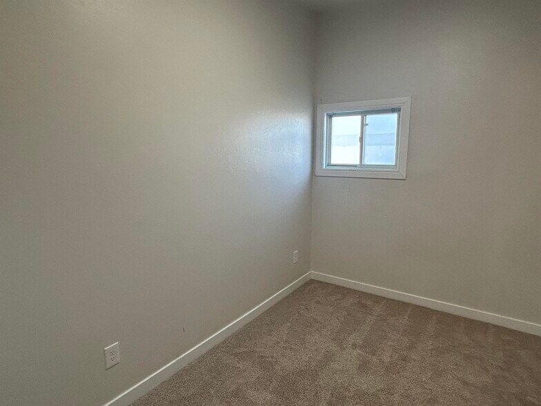 612 N Arthur Ave, Pocatello, ID à vendre - Photo de l’immeuble – Image 2 sur 18
