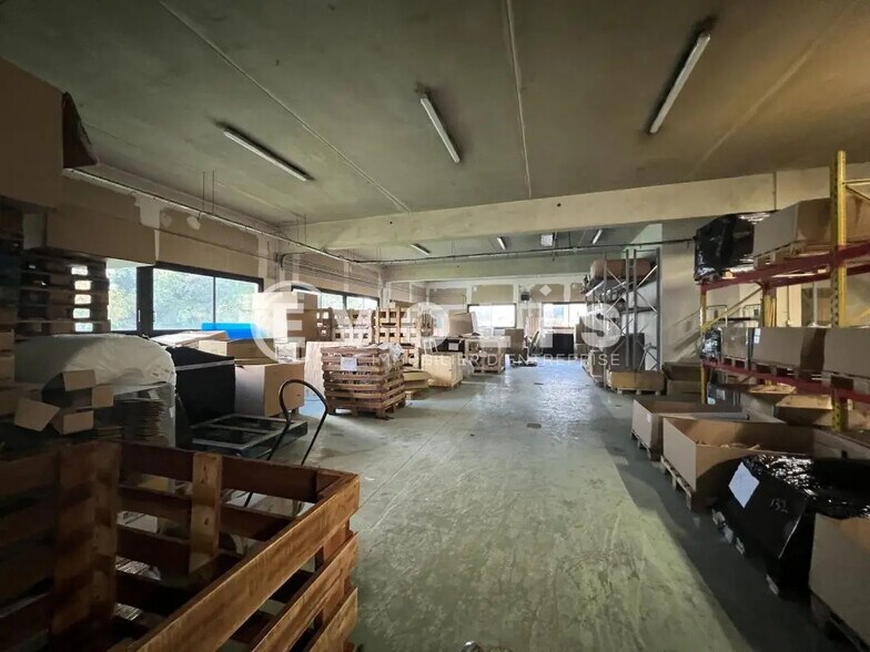 Local d'activités dans Fontenay-sous-Bois à vendre - Photo de l’immeuble – Image 3 sur 10