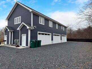 Plus de détails pour 19 Kroemer Ave, Riverhead, NY - Industriel/Logistique à louer