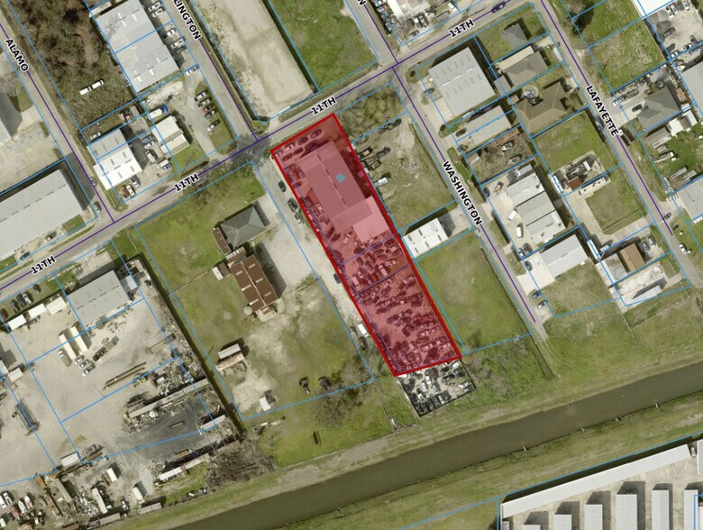 2304 11th St, Harvey, LA à vendre - Photo principale – Image 1 sur 1