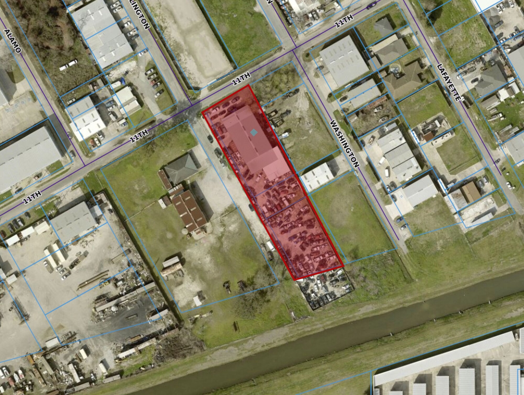 2304 11th St, Harvey, LA à vendre Photo principale– Image 1 sur 2