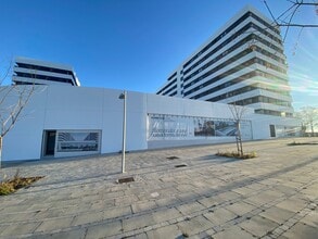 Avenida José Antonio Corrales, 6, Madrid, Madrid à louer Photo intérieure– Image 1 sur 5