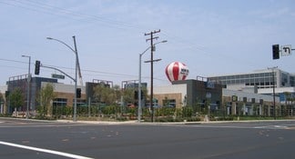 Plus de détails pour Douglas St, El Segundo, CA - Médical à louer