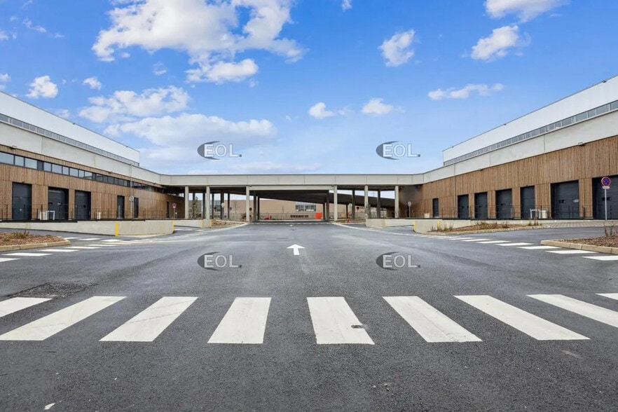 Rue Du Sausset, Tremblay-en-France à louer - Photo principale – Image 1 sur 1