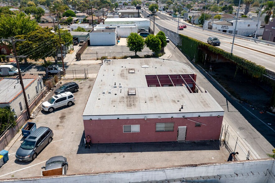 325-329 E Rosecrans Ave, Compton, CA à vendre - Photo de l’immeuble – Image 3 sur 14