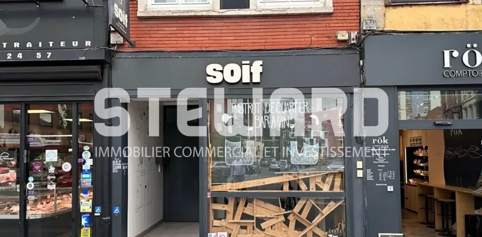 Local commercial dans La Madeleine à louer - Photo de l’immeuble – Image 1 sur 10
