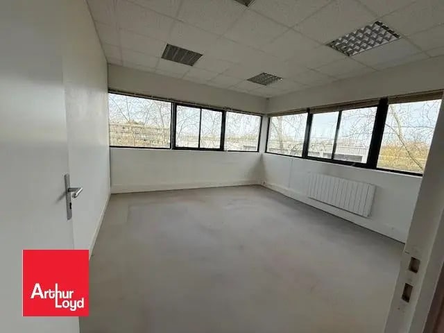 Bureau dans Chartres à louer - Photo intérieure – Image 3 sur 4