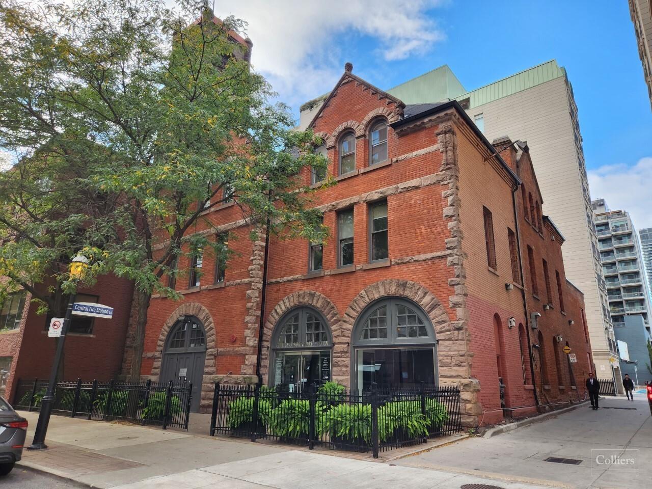 110 Lombard St, Toronto, ON à vendre Photo de l’immeuble– Image 1 sur 11