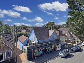 Plus de détails pour Station Rd, Sway - Local commercial à vendre