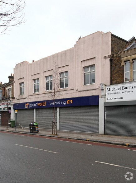 389-393 Hoe St, Londres à louer - Photo de l’immeuble – Image 2 sur 3