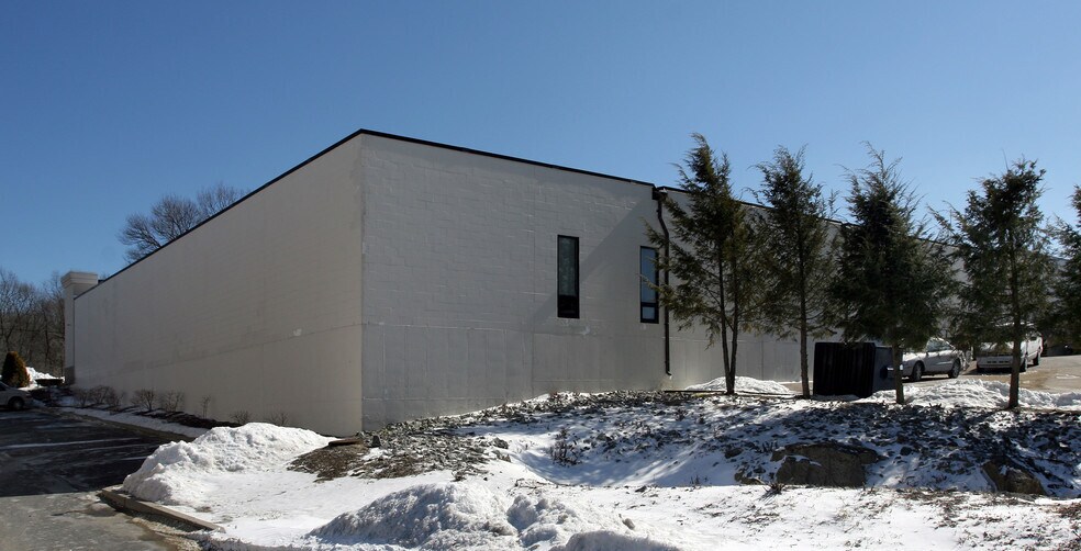 1775 Bald Hill Rd, Warwick, RI à vendre - Photo de l’immeuble – Image 2 sur 3