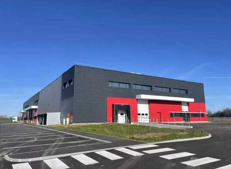 Local d’activités dans Heyrieux à louer - Photo de l’immeuble – Image 3 sur 9