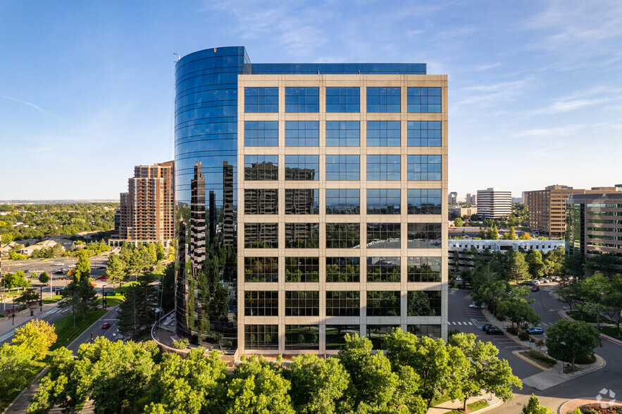 4643 S Ulster St, Denver, CO à louer - Photo de l’immeuble – Image 3 sur 13