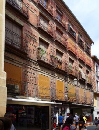 Plus de détails pour Local commercial à louer