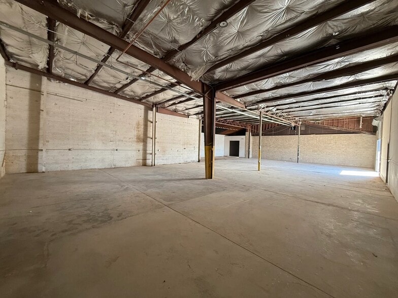 3650 N 40th Ave, Phoenix, AZ à louer - Photo intérieure – Image 3 sur 17