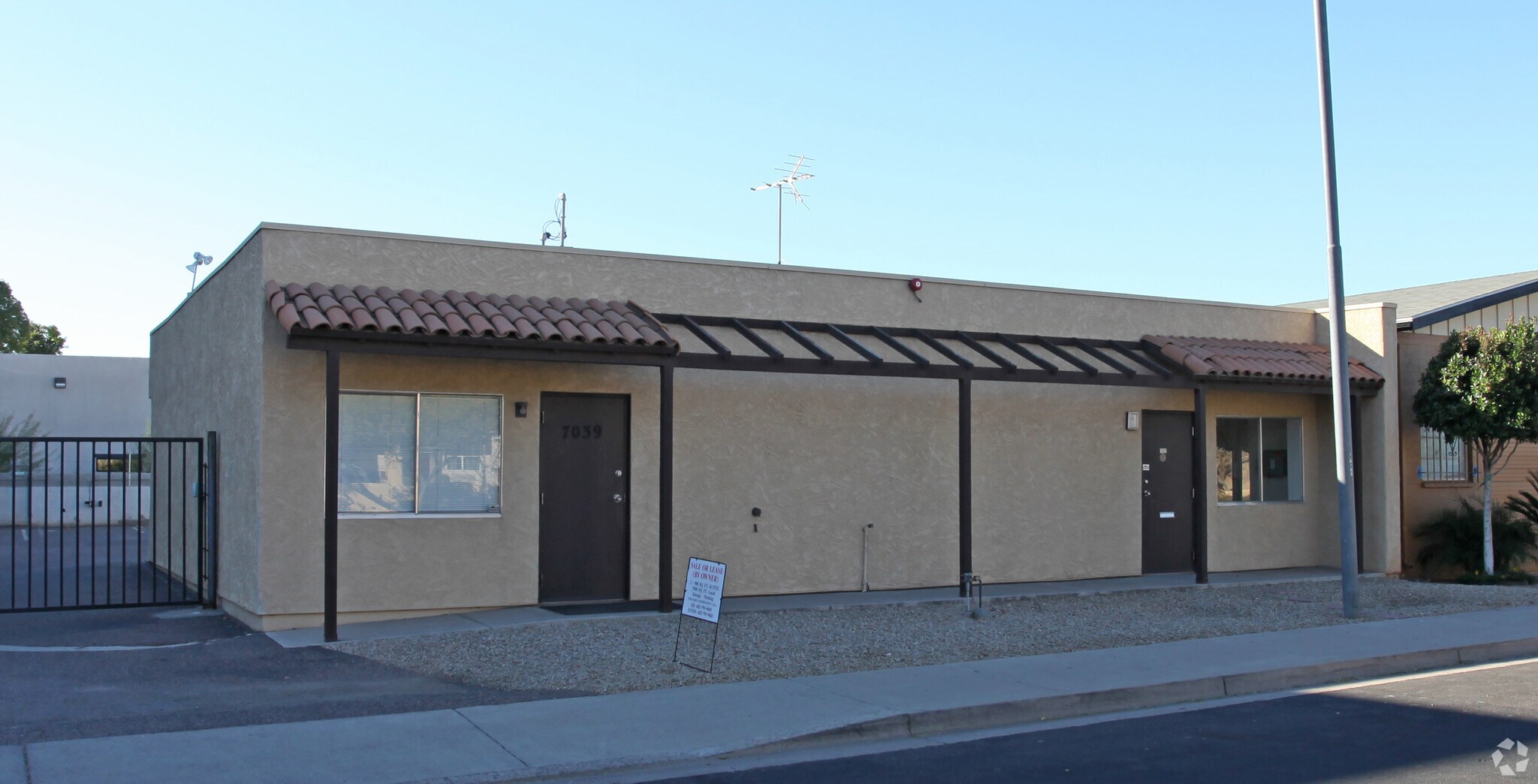 7039 E 6th St, Scottsdale, AZ à vendre Photo principale– Image 1 sur 4