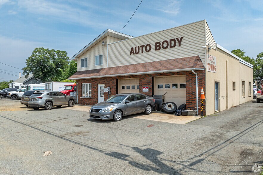 2072 State Route 35, South Amboy, NJ à vendre - Photo de l’immeuble – Image 1 sur 32