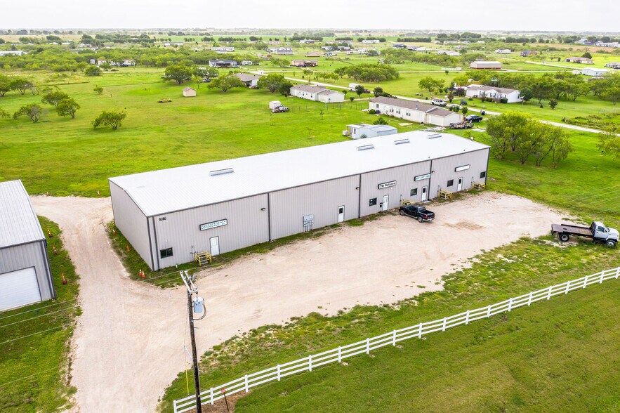 8081 E US Highway 175, Kemp, TX à vendre - Photo de l’immeuble – Image 3 sur 9