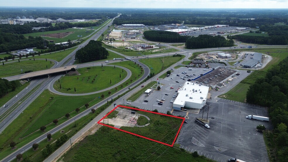 177 Jr Rd, Selma, NC à vendre - Photo de l’immeuble – Image 3 sur 9