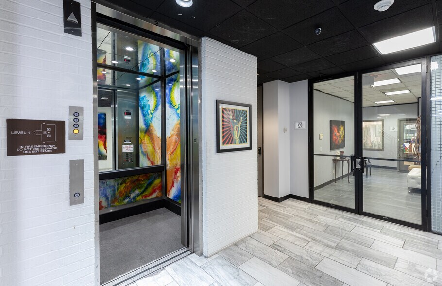 5700 NW Central Dr, Houston, TX à louer - Photo intérieure – Image 2 sur 5