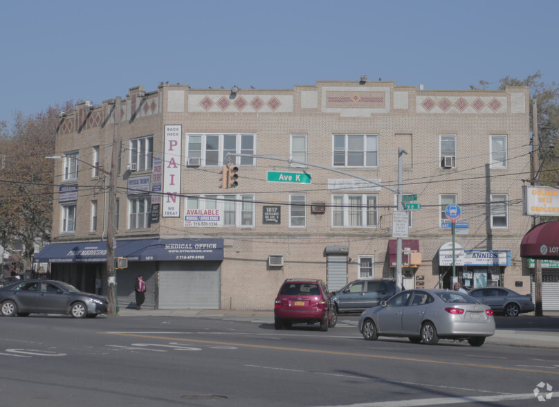 1817 Flatbush Ave, Brooklyn, NY à vendre - Photo de l’immeuble – Image 2 sur 2