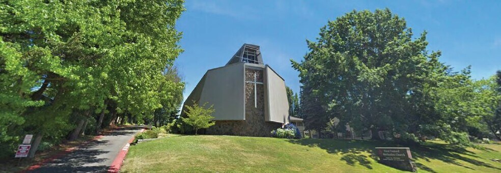 1934 108th Ave NE, Bellevue, WA à louer - Photo de l’immeuble – Image 1 sur 5