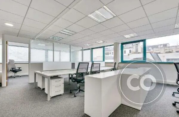Bureau dans Boulogne-Billancourt à louer - Photo de l’immeuble – Image 3 sur 4