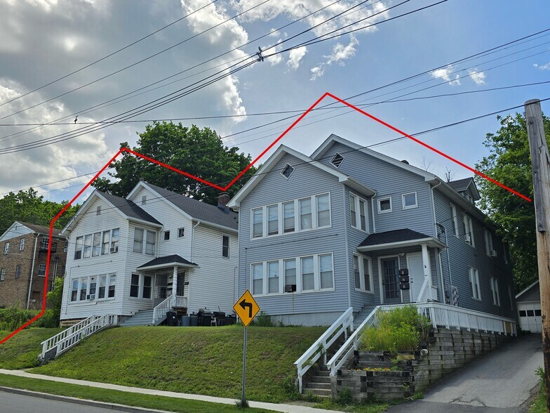 60-62 Mill St, Newton, NJ à vendre - Photo de l’immeuble – Image 1 sur 49