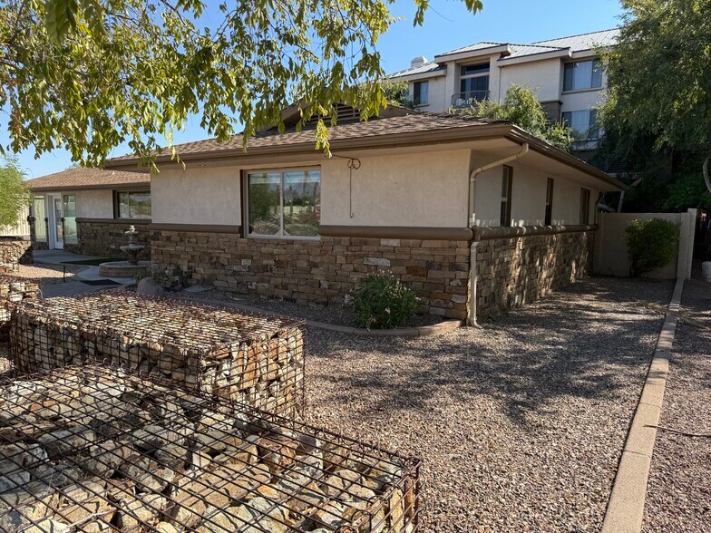 1711-1715 E Colter St, Phoenix, AZ à louer - Photo de l’immeuble – Image 2 sur 10
