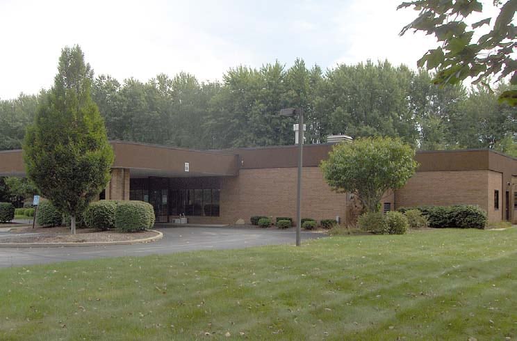 8166 Douglas Rd, Lambertville, MI à vendre Photo principale– Image 1 sur 2