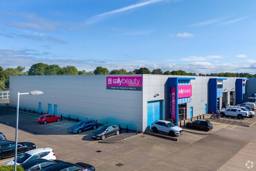 Forge Ln, Sutton Coldfield à louer - Photo de l’immeuble – Image 3 sur 4