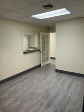 7150 E Hampden Ave, Denver, CO à louer Photo intérieure– Image 1 sur 13