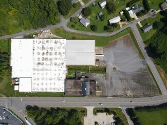 Plus de détails pour 720 Main St W, Valdese, NC - Industriel/Logistique à louer