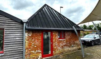 Plus de détails pour 9 Brogdale Rd, Faversham - Bureau à louer