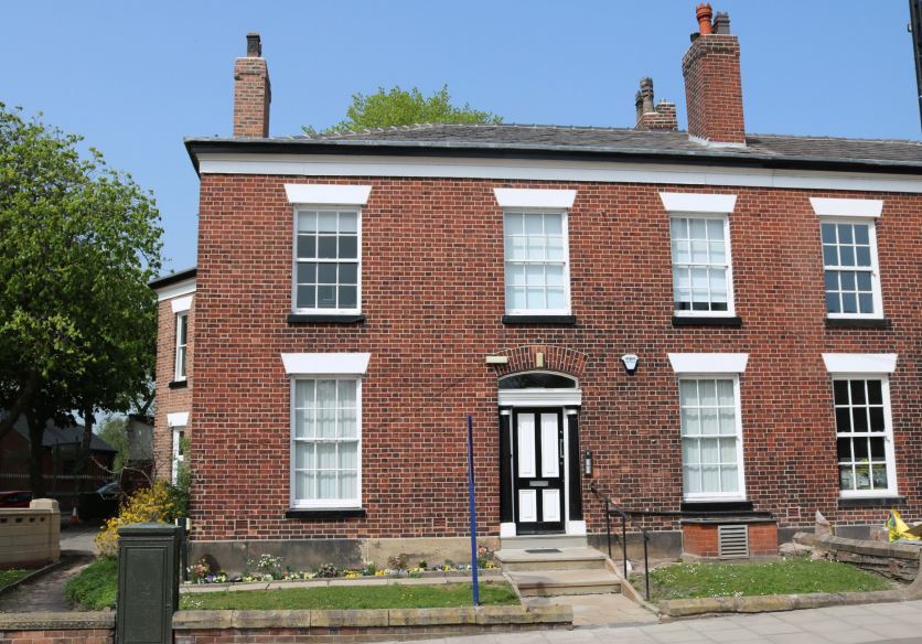 112 Market St, Bolton à louer - Photo de l’immeuble – Image 1 sur 1