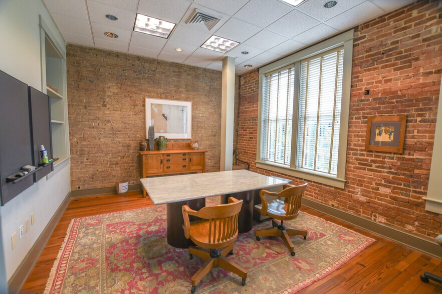 122 W Market St, Athens, AL à louer - Photo de l’immeuble – Image 2 sur 9