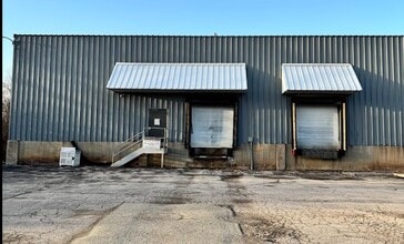 800 Morris St, Fond Du Lac, WI à louer Photo de l’immeuble– Image 1 sur 1
