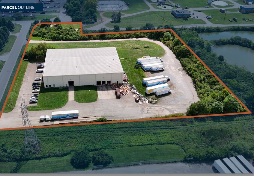 9917 Charter Park Dr, West Chester, OH à vendre - Photo de l’immeuble – Image 3 sur 8