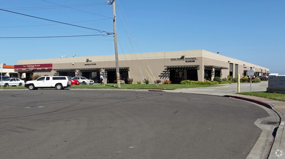 300-332 Littlefield Ave, South San Francisco, CA à louer - Photo de l’immeuble – Image 3 sur 22