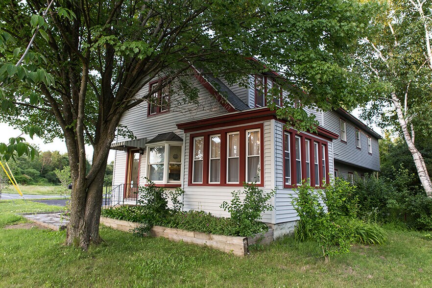 322 Ballston Ave, Schenectady, NY à vendre - Photo de l’immeuble – Image 2 sur 32