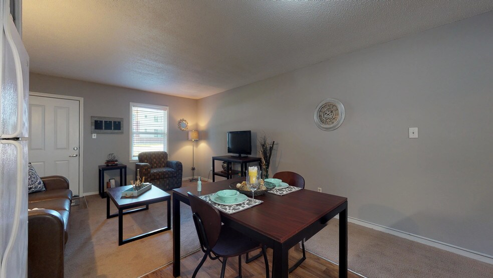 301 E 12th St, Greenville, NC à vendre - Photo intérieure – Image 3 sur 14